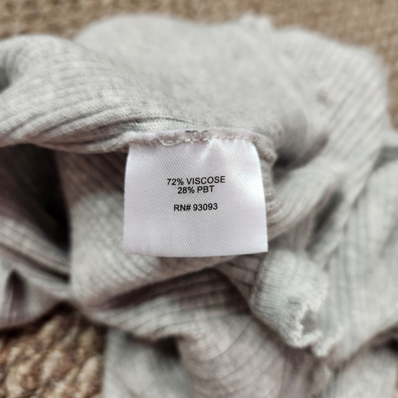 Tyler Boe Gray Rib Knit Long Sleeve Mock Neck Sweater - Picture 8 of 9